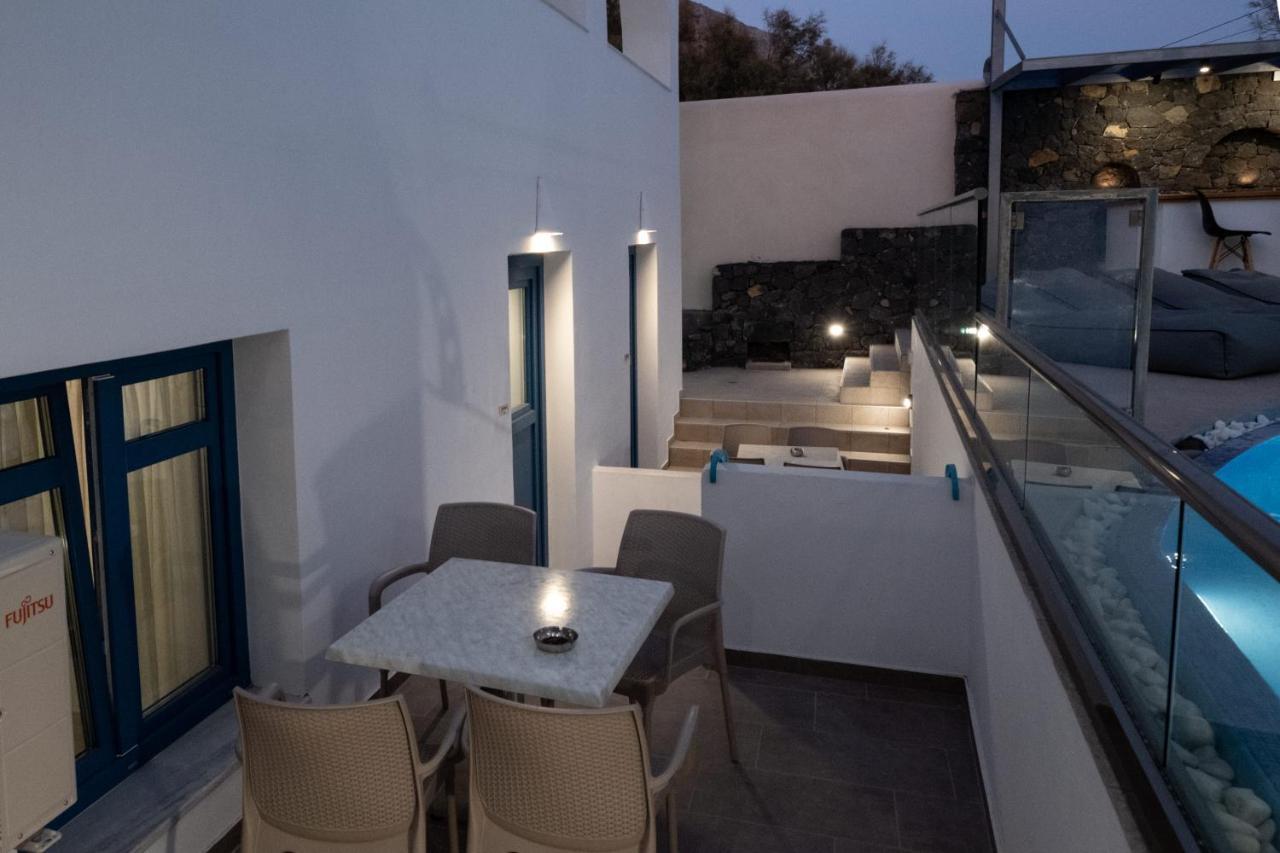 Tristhenia Perissa (Santorini) Exterior foto
