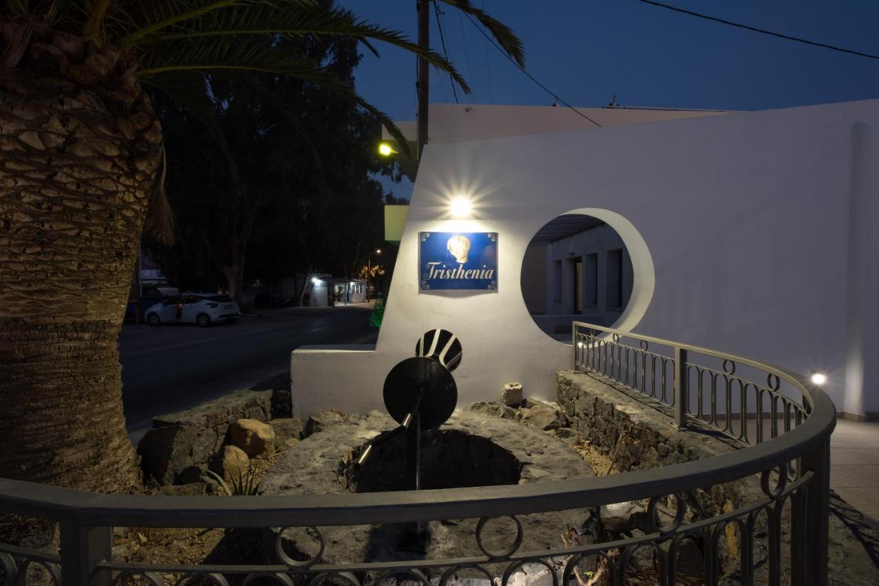 Tristhenia Perissa (Santorini) Exterior foto